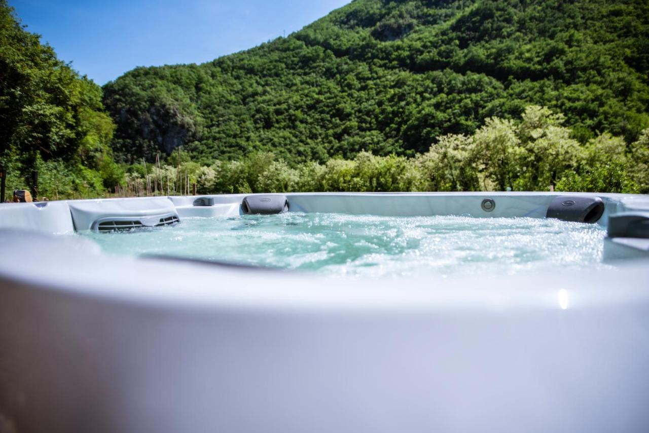 Cerreto di Spoleto Agriturismo Le Due Querce מראה חיצוני תמונה