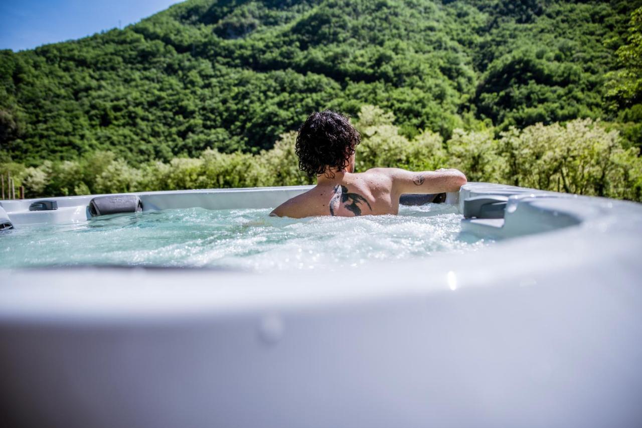 Cerreto di Spoleto Agriturismo Le Due Querce מראה חיצוני תמונה
